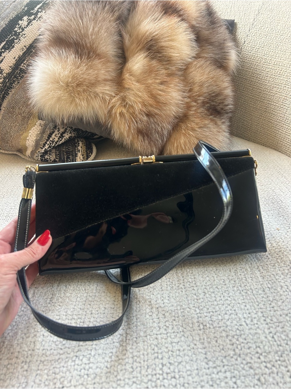 VINTAGE Classic Black Patent & Suede handbag with Gold Trim❤️